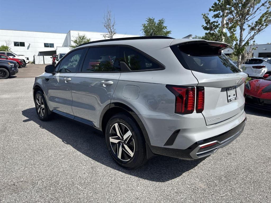 used 2023 Kia Sorento car, priced at $27,197