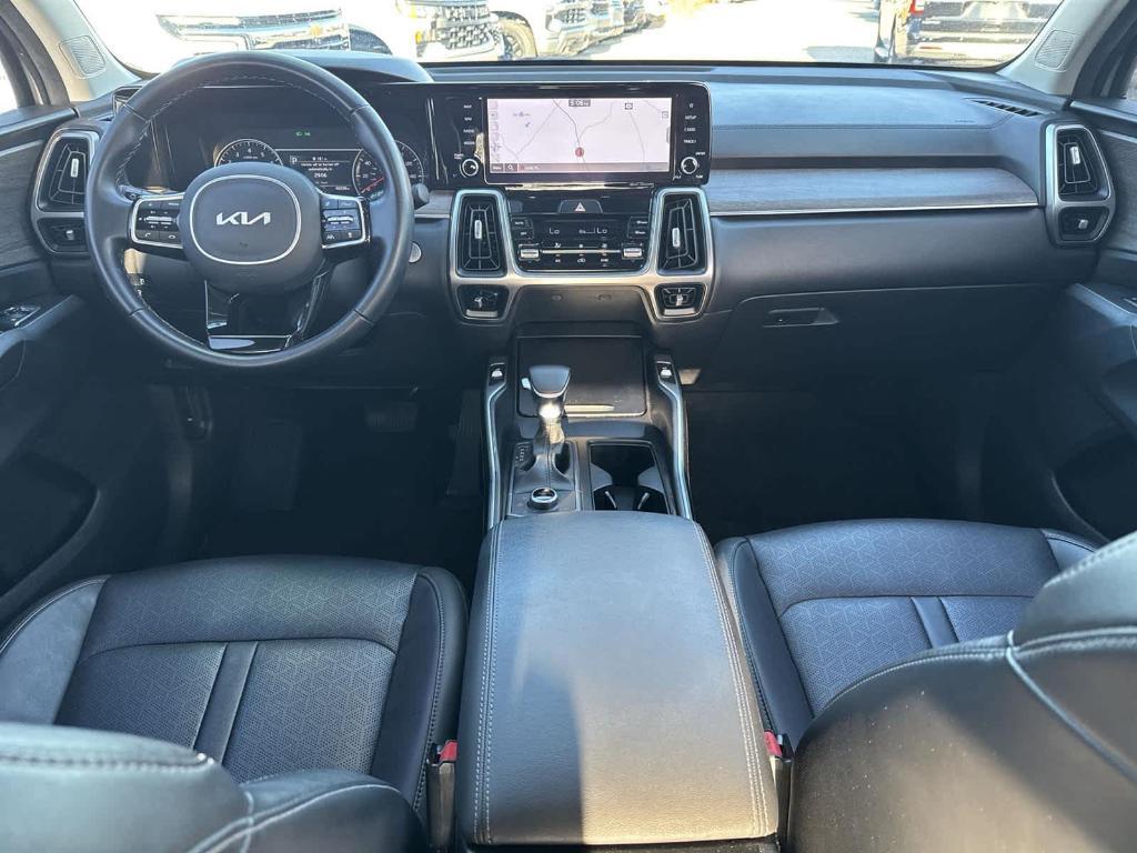 used 2022 Kia Sorento car, priced at $27,167