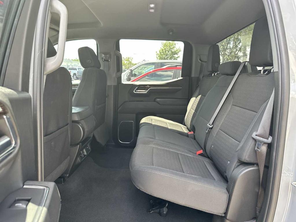 used 2024 GMC Sierra 1500 car, priced at $34,198