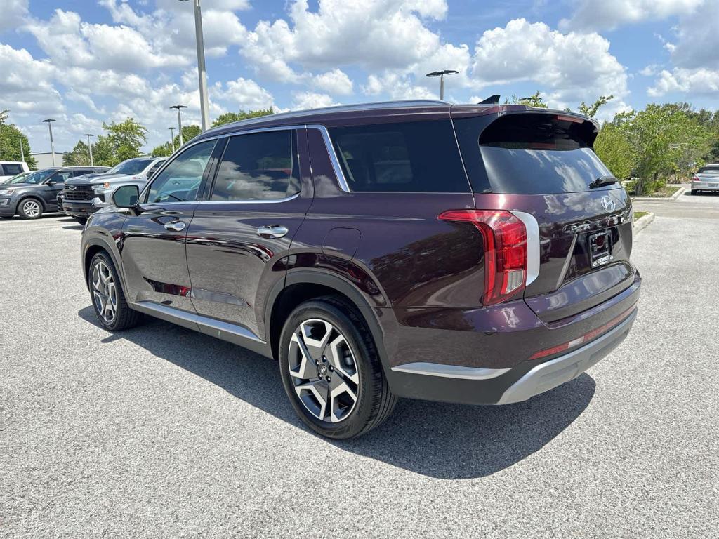 used 2024 Hyundai Palisade car, priced at $32,997