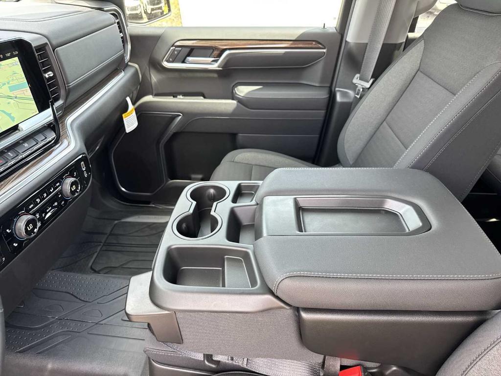 new 2025 Chevrolet Silverado 1500 car, priced at $45,905