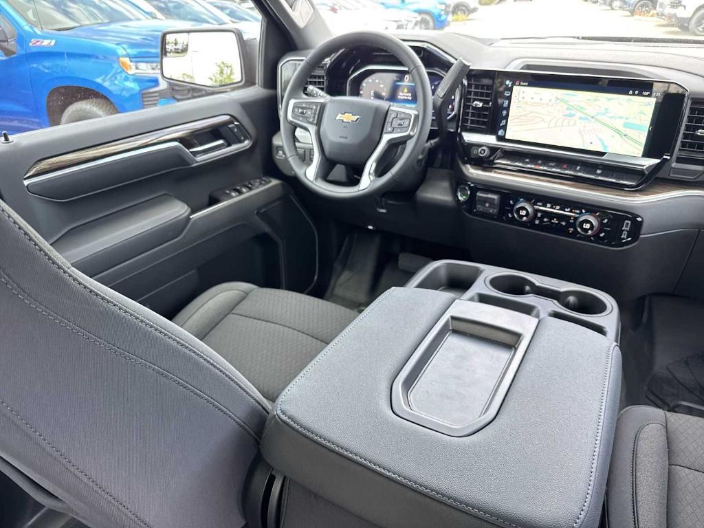 new 2025 Chevrolet Silverado 1500 car, priced at $45,905