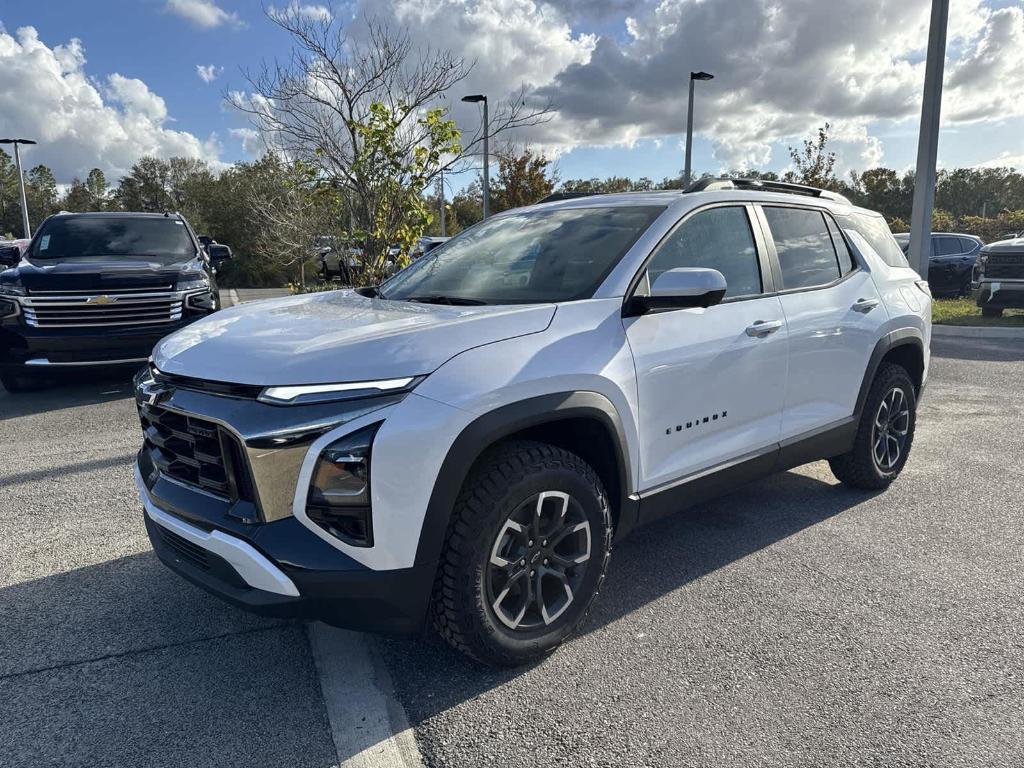 new 2025 Chevrolet Equinox car, priced at $34,370