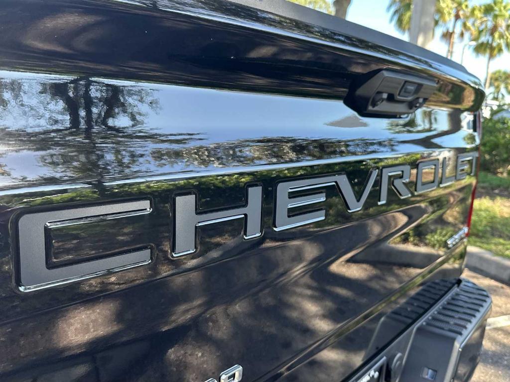 new 2025 Chevrolet Silverado 1500 car, priced at $38,160
