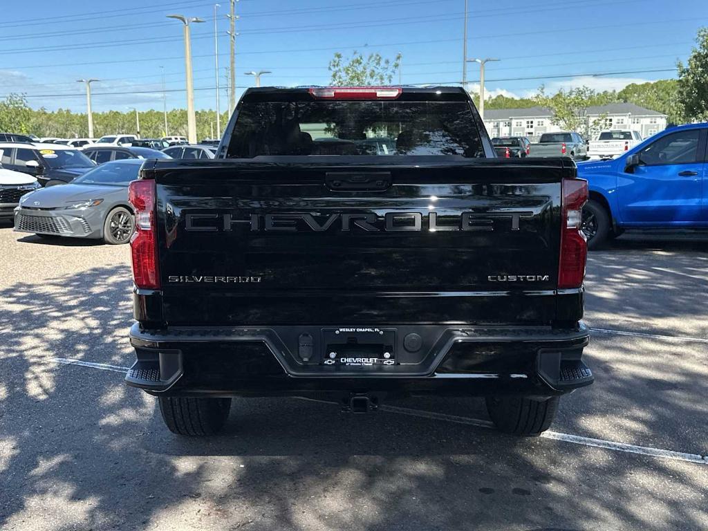 new 2025 Chevrolet Silverado 1500 car, priced at $38,160
