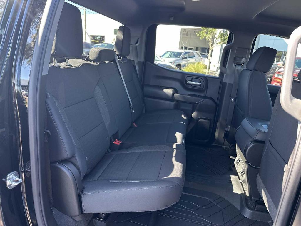new 2025 Chevrolet Silverado 1500 car, priced at $38,160