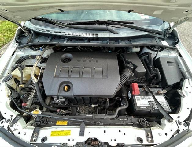 used 2013 Toyota Corolla car