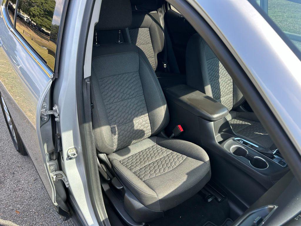 used 2020 Chevrolet Equinox car, priced at $15,437