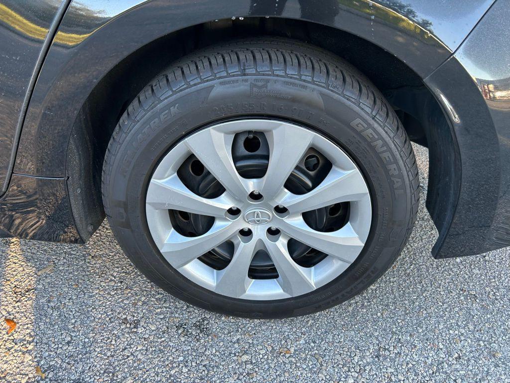 used 2022 Toyota Corolla car, priced at $18,337