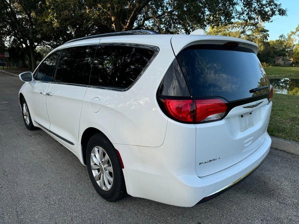 used 2019 Chrysler Pacifica car, priced at $14,977