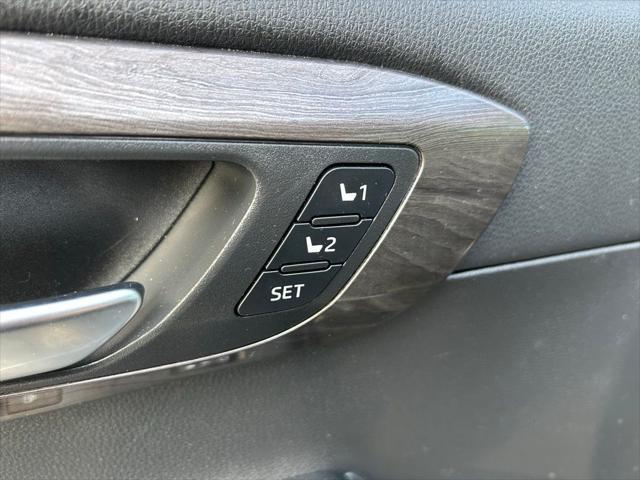 used 2024 Toyota Highlander car, priced at $46,737