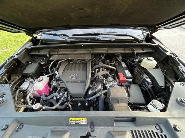 used 2024 Toyota Highlander car, priced at $46,737