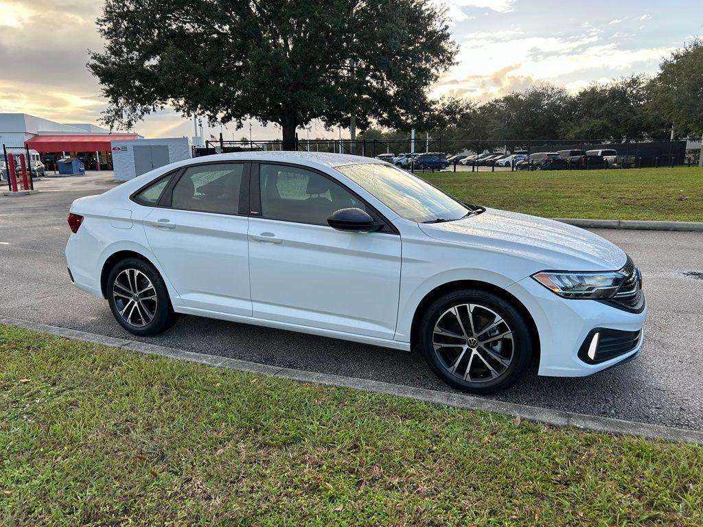 used 2024 Volkswagen Jetta car, priced at $20,737