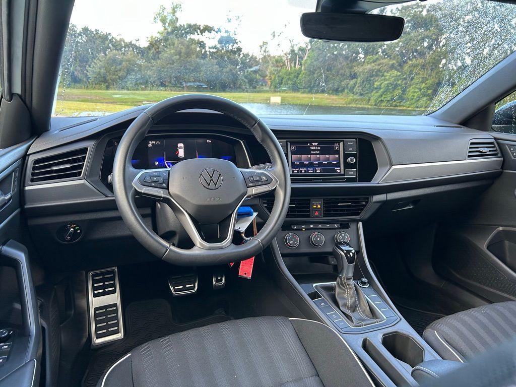used 2024 Volkswagen Jetta car, priced at $20,737