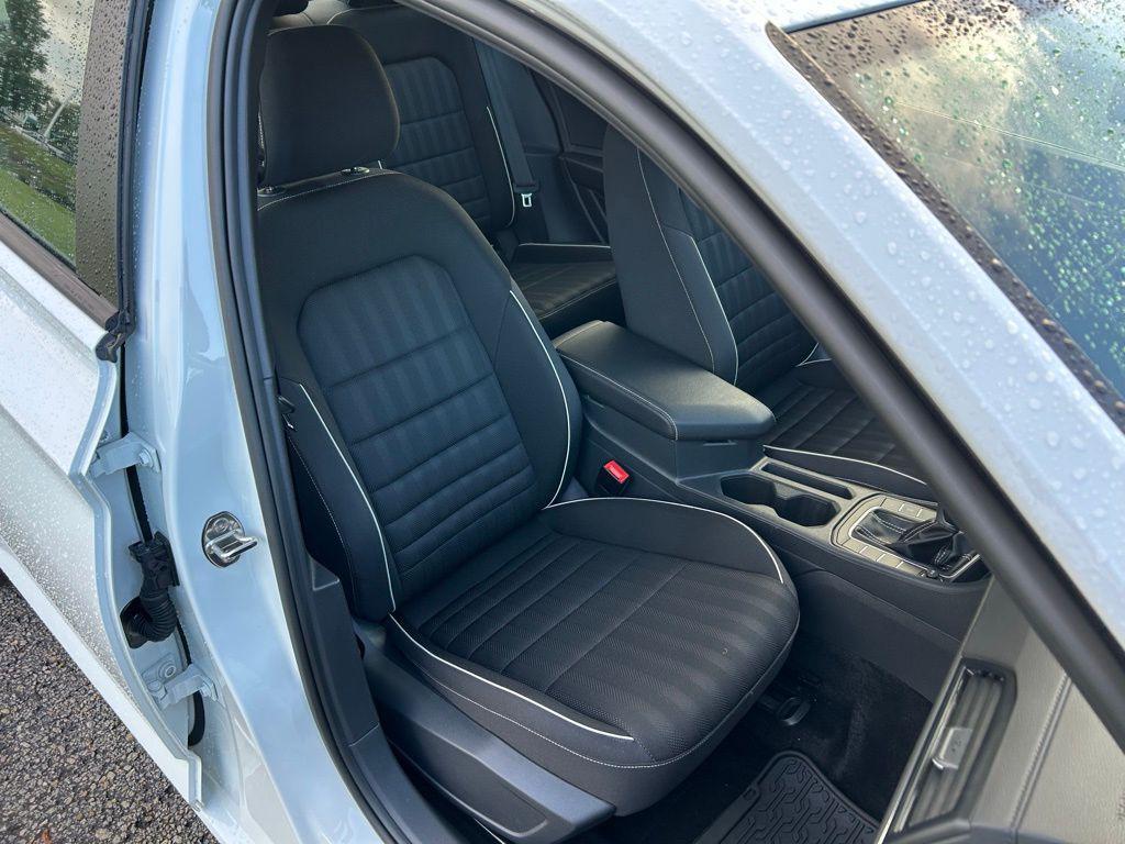used 2024 Volkswagen Jetta car, priced at $20,737
