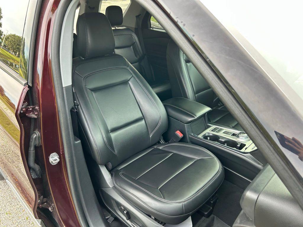 used 2022 Ford Explorer car, priced at $30,337