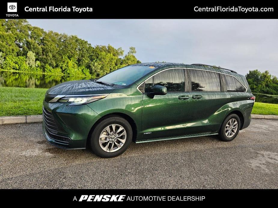 used 2021 Toyota Sienna car, priced at $30,477