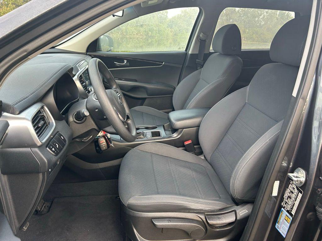 used 2020 Kia Sorento car, priced at $14,537