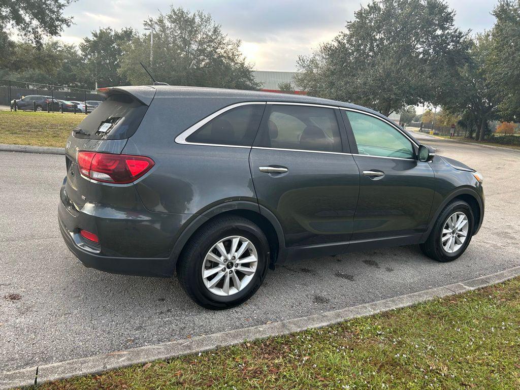 used 2020 Kia Sorento car, priced at $14,537