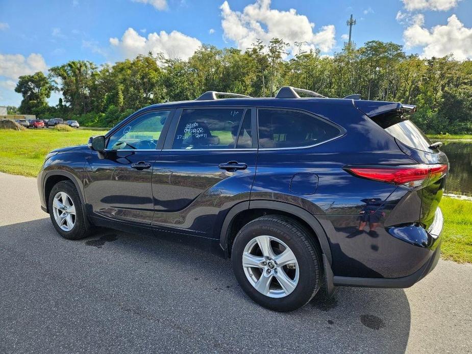 used 2023 Toyota Highlander car, priced at $32,977