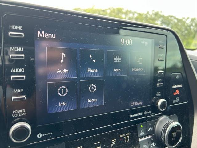 used 2020 Toyota Highlander car, priced at $27,977