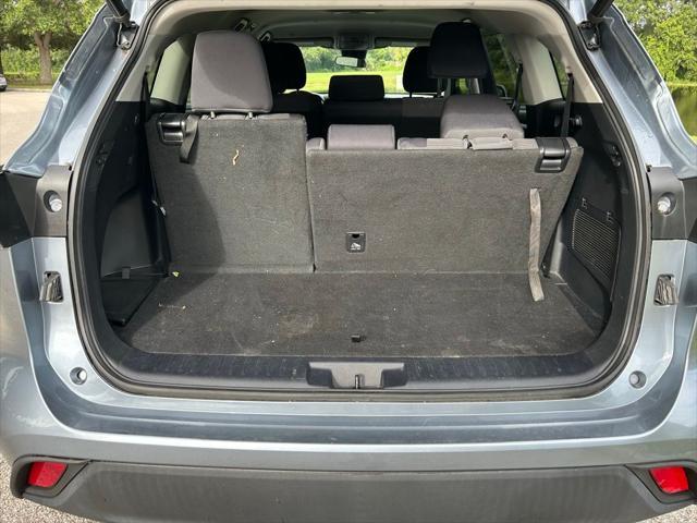 used 2020 Toyota Highlander car, priced at $27,977