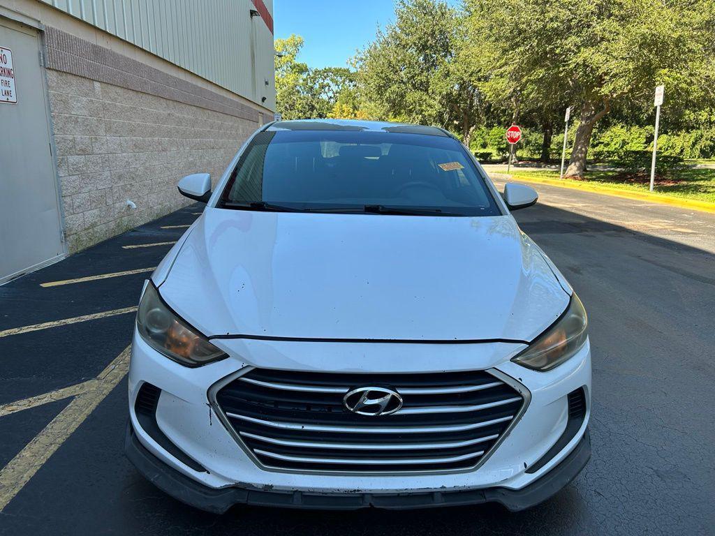 used 2018 Hyundai Elantra car