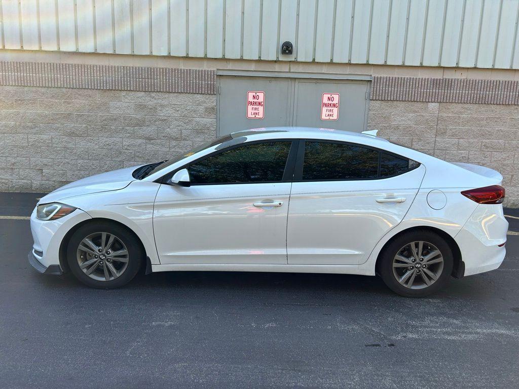 used 2018 Hyundai Elantra car