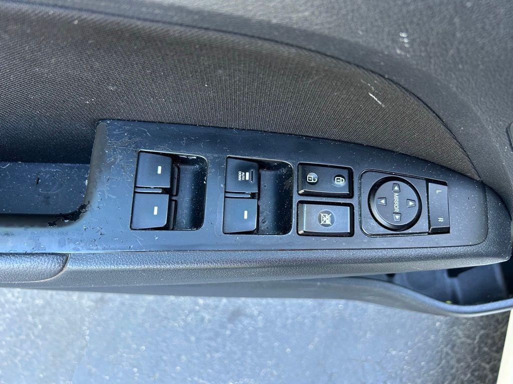 used 2018 Hyundai Elantra car