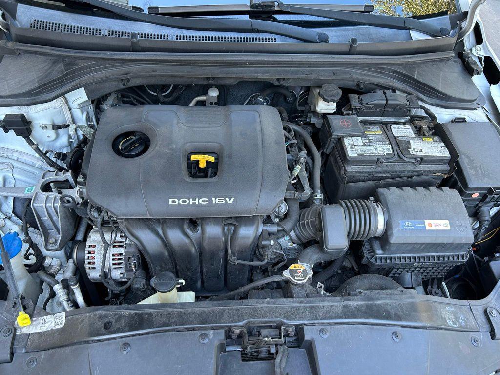 used 2018 Hyundai Elantra car