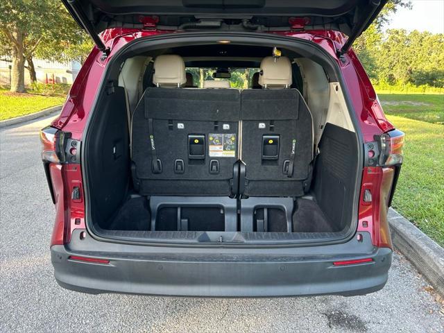 used 2021 Toyota Sienna car