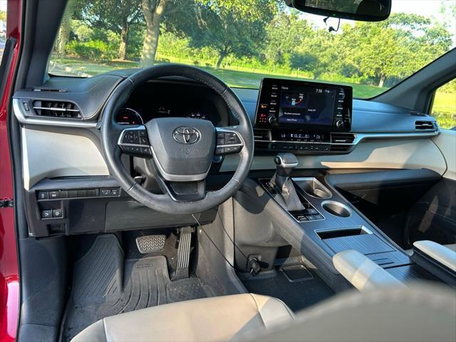 used 2021 Toyota Sienna car