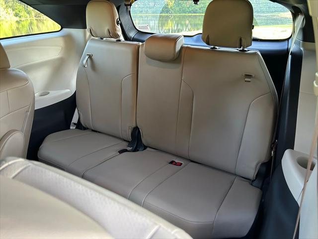 used 2021 Toyota Sienna car