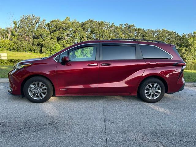 used 2021 Toyota Sienna car