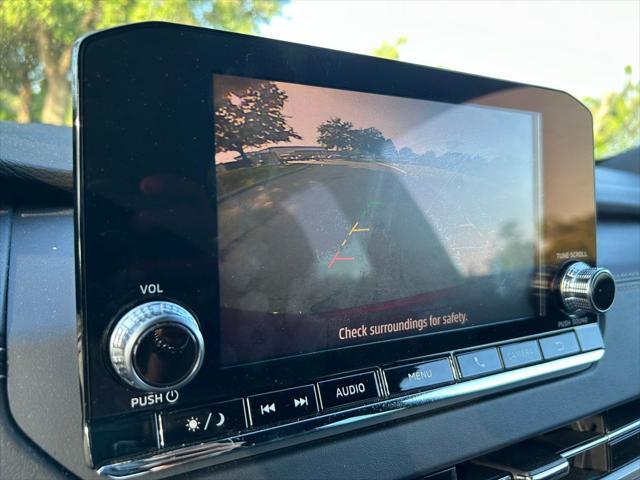 used 2022 Mitsubishi Outlander car, priced at $21,977
