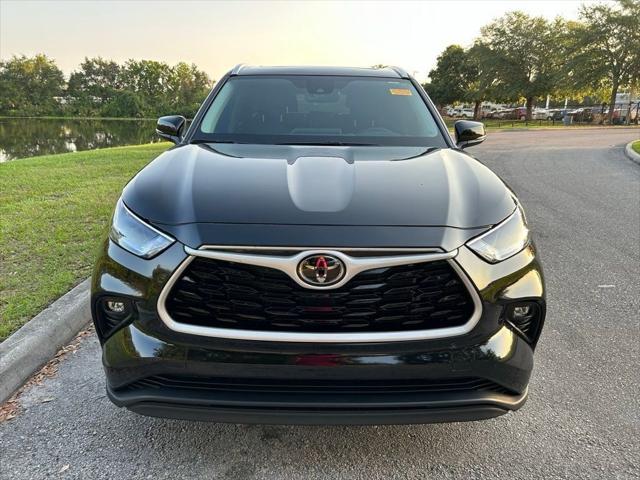used 2024 Toyota Highlander car, priced at $41,977