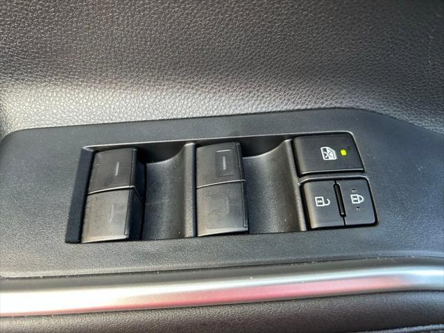 used 2024 Toyota Highlander car, priced at $41,977