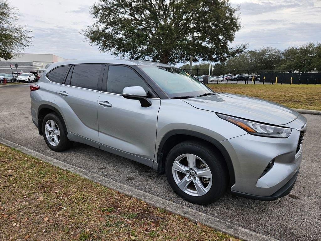 used 2020 Toyota Highlander car