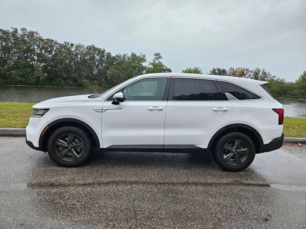 used 2023 Kia Sorento car, priced at $22,977