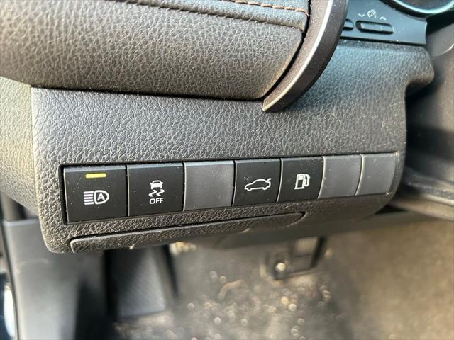 used 2018 Toyota Camry car, priced at $16,737