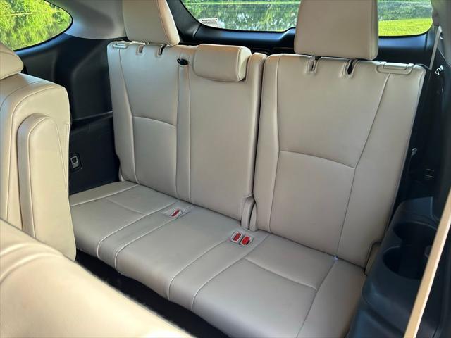 used 2023 Toyota Highlander car, priced at $39,977
