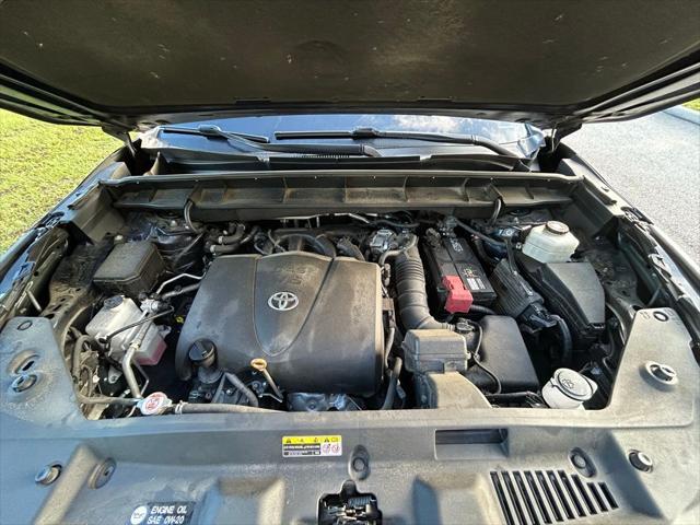 used 2021 Toyota Highlander car, priced at $25,977