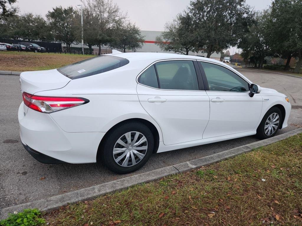 used 2018 Toyota Camry Hybrid car, priced at $20,977