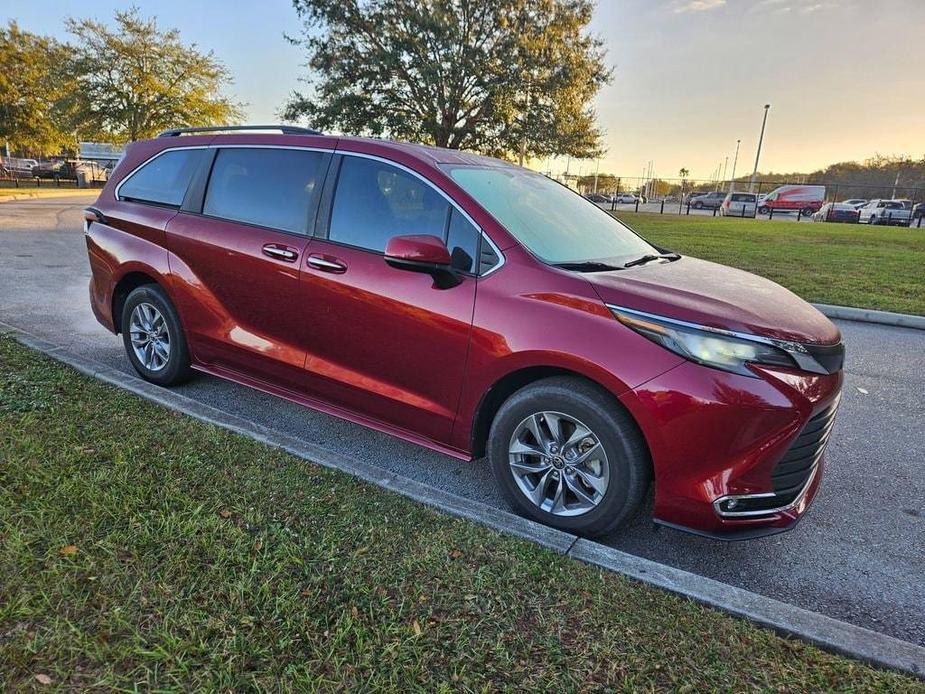 used 2022 Toyota Sienna car, priced at $41,977