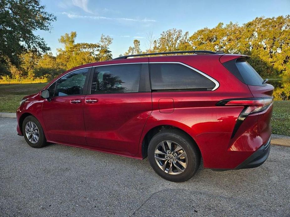 used 2022 Toyota Sienna car, priced at $41,977