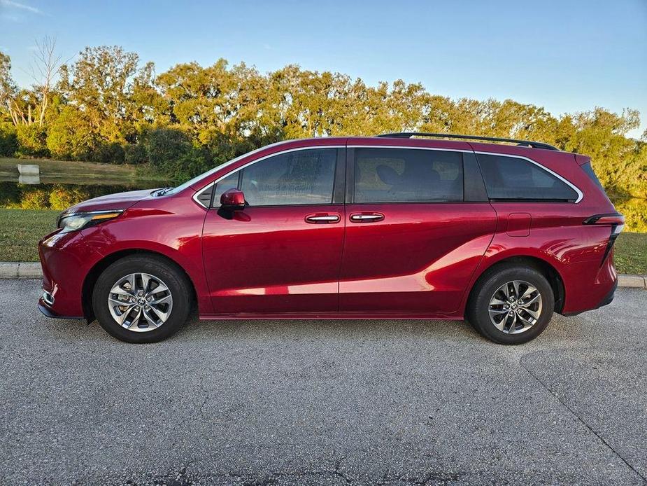 used 2022 Toyota Sienna car, priced at $41,977