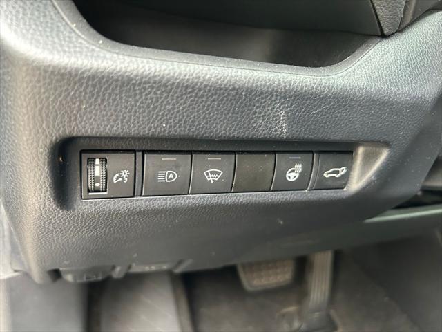 used 2020 Toyota RAV4 car, priced at $26,477