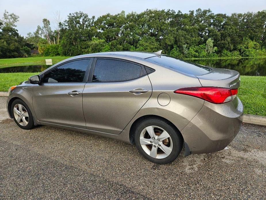 used 2013 Hyundai Elantra car