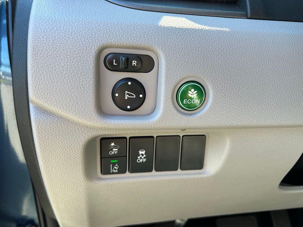 used 2019 Honda Pilot car, priced at $21,977