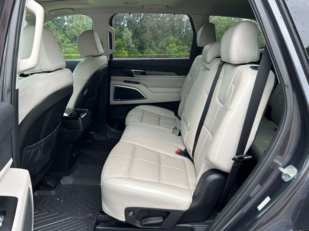 used 2022 Kia Telluride car, priced at $28,577